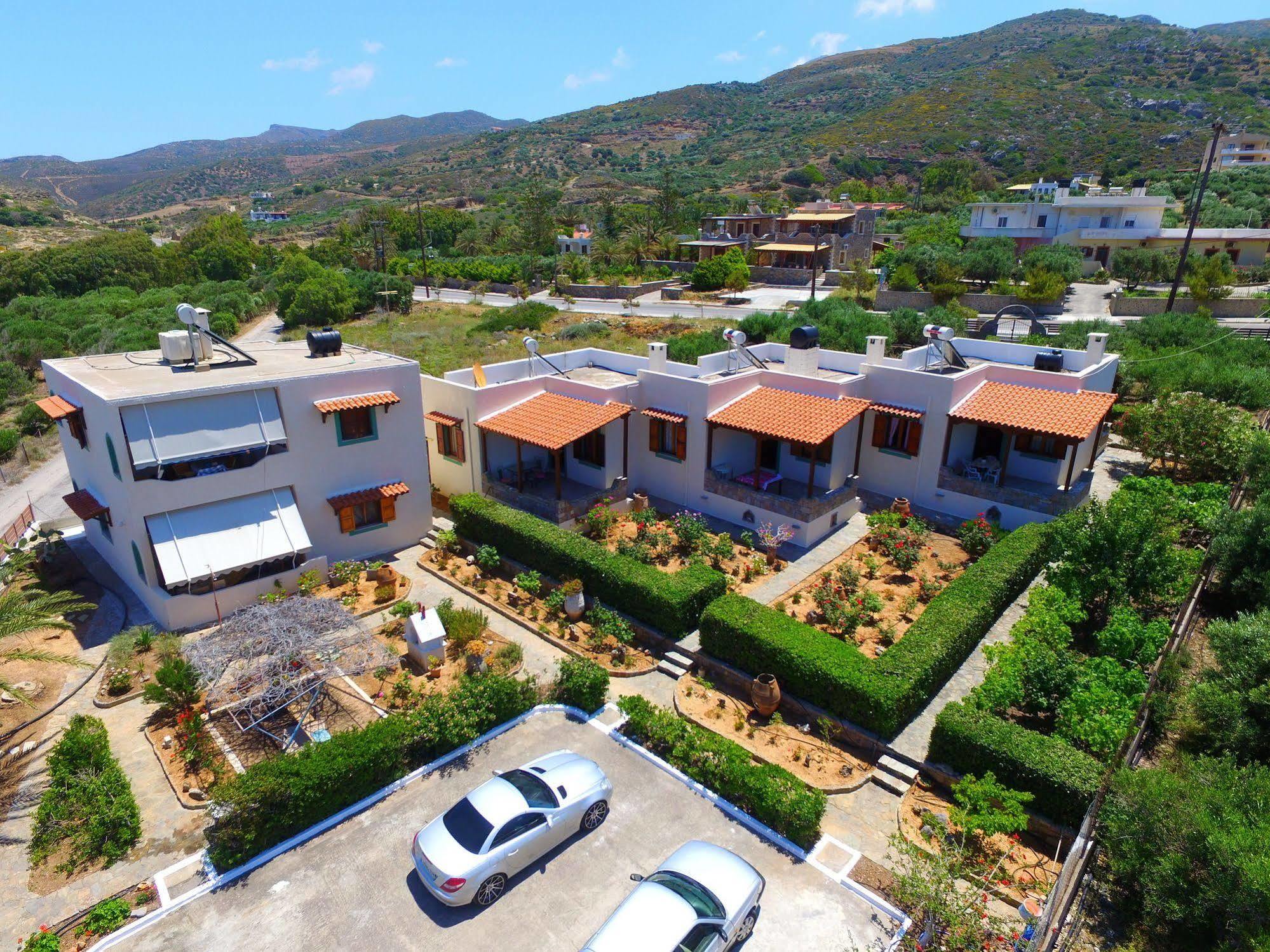 Villa Katerina Holiday Apartments Sitia  Ngoại thất bức ảnh